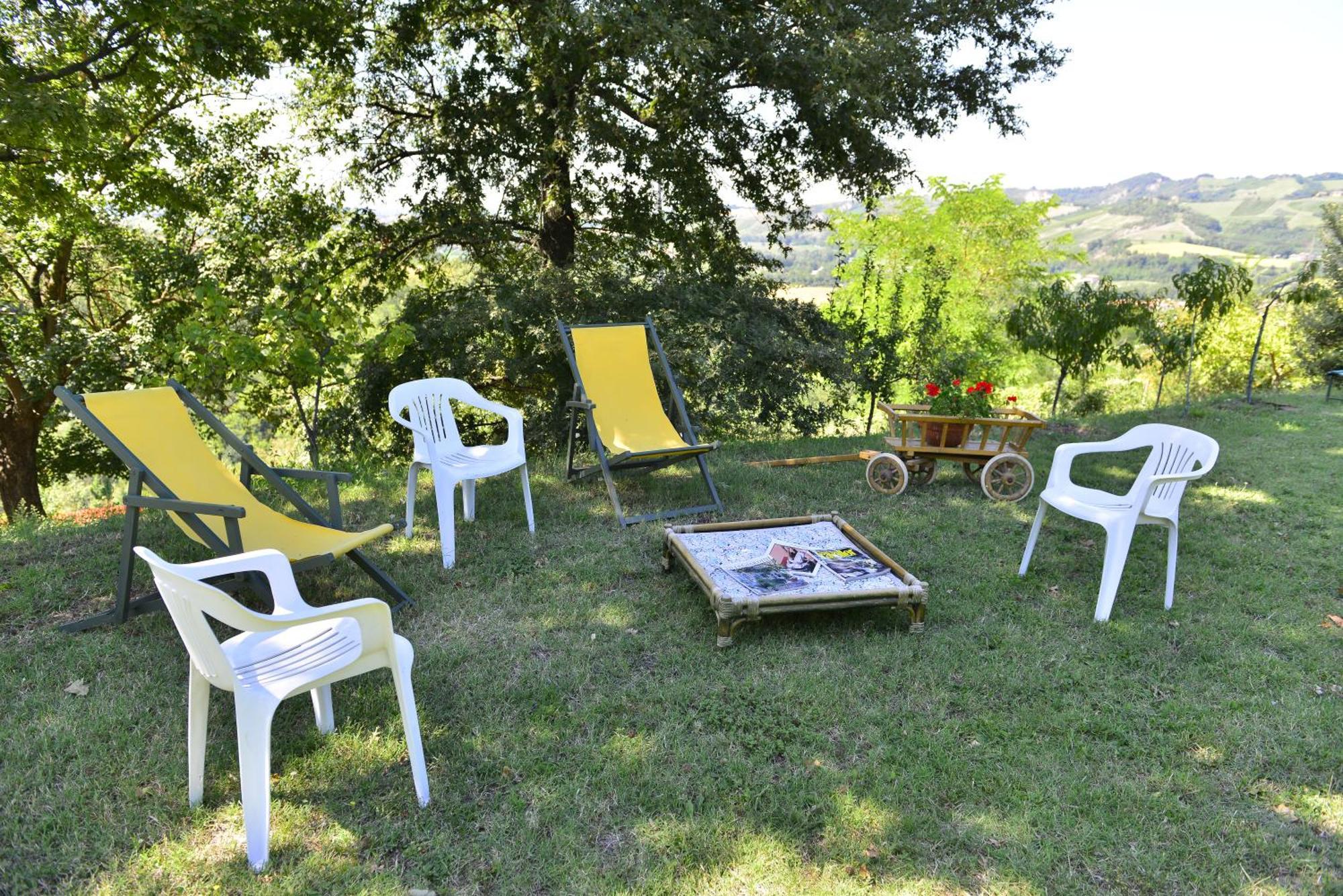 Ferienwohnung La Secchia Rapita Zappolino Exterior foto